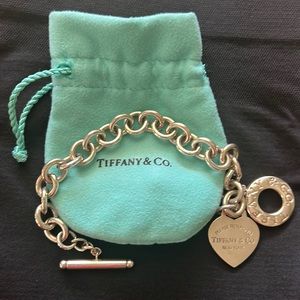 Authentic Tiffany & Co. sterling silver toggle bracelet.
